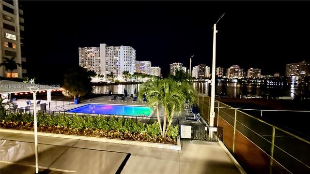 2750 NE 183rd St 906, Aventura, FL 33160