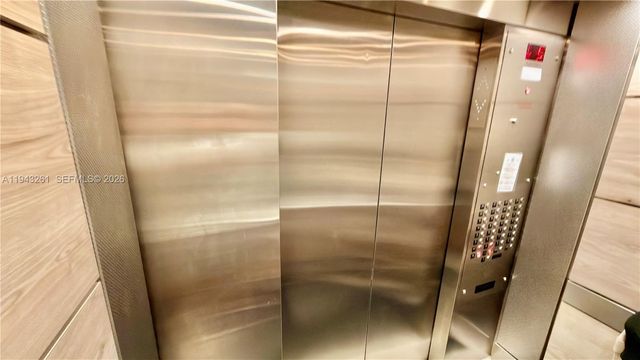 2750 NE 183rd St 906, Aventura, FL 33160