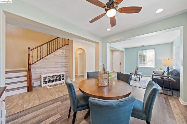 2350 Winchester Loop, Discovery Bay, CA 94505