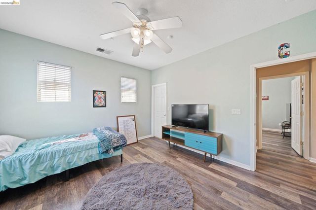 2350 Winchester Loop, Discovery Bay, CA 94505