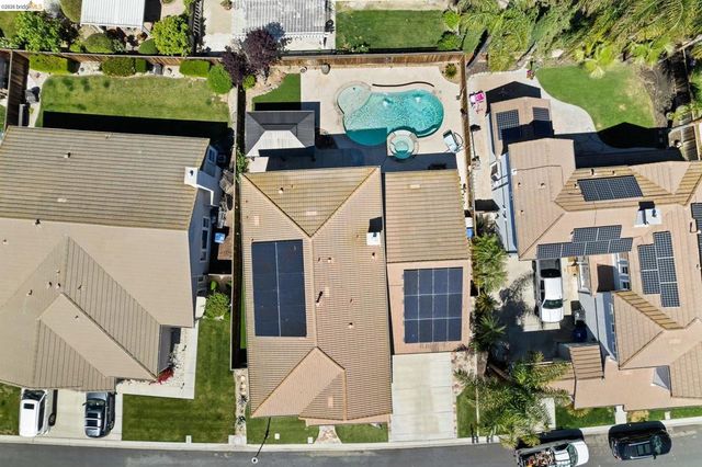 2350 Winchester Loop, Discovery Bay, CA 94505