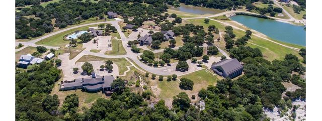 22285 Westmeadow Drive, Whitney, TX 76692