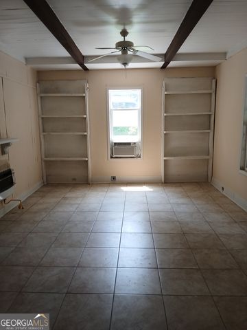 678 Dixie Avenue, Macon, GA 31206