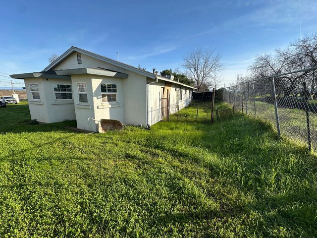 3672 State Highway 20, Marysville, CA 95901