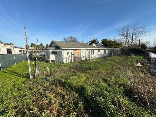 3672 State Highway 20, Marysville, CA 95901