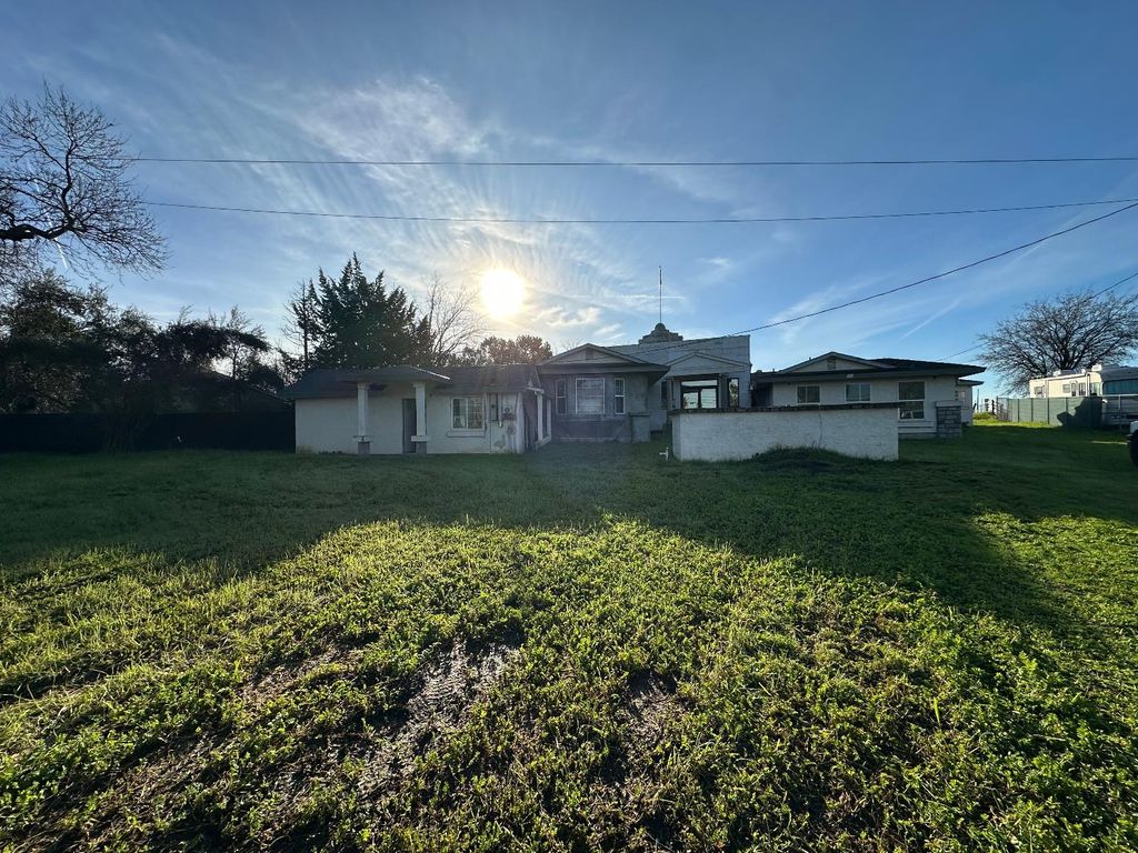 3672 State Highway 20, Marysville, CA 95901