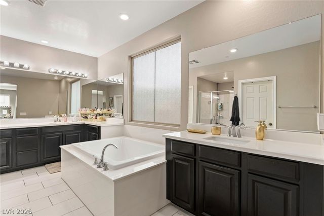 946 Spring Haven Street, Henderson, NV 89052