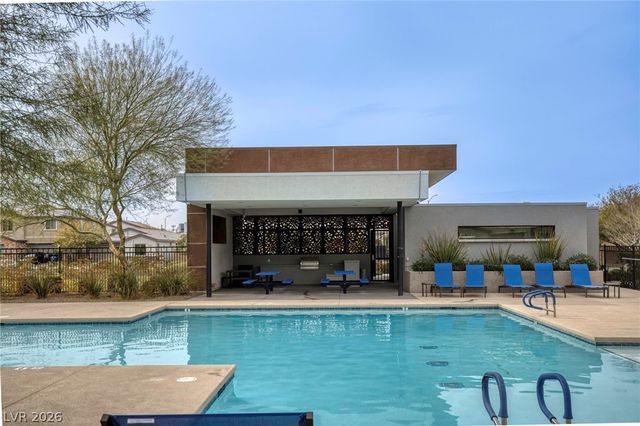 946 Spring Haven Street, Henderson, NV 89052