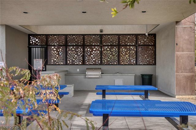 946 Spring Haven Street, Henderson, NV 89052