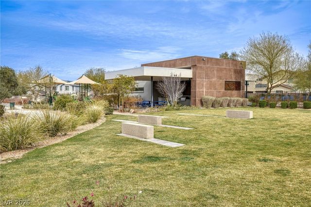 946 Spring Haven Street, Henderson, NV 89052