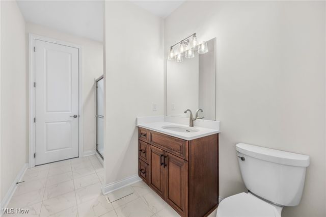 26921 Hilliard Boulevard, Westlake, OH 44145