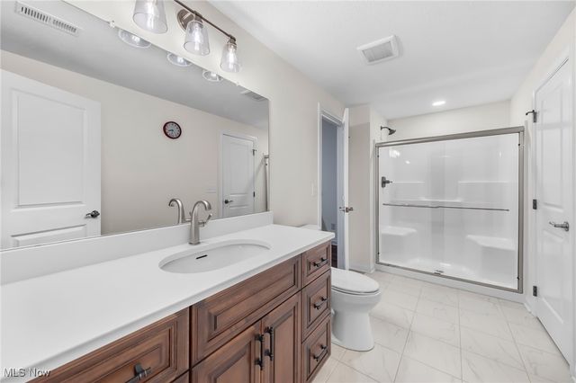 26921 Hilliard Boulevard, Westlake, OH 44145