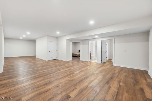 26921 Hilliard Boulevard, Westlake, OH 44145