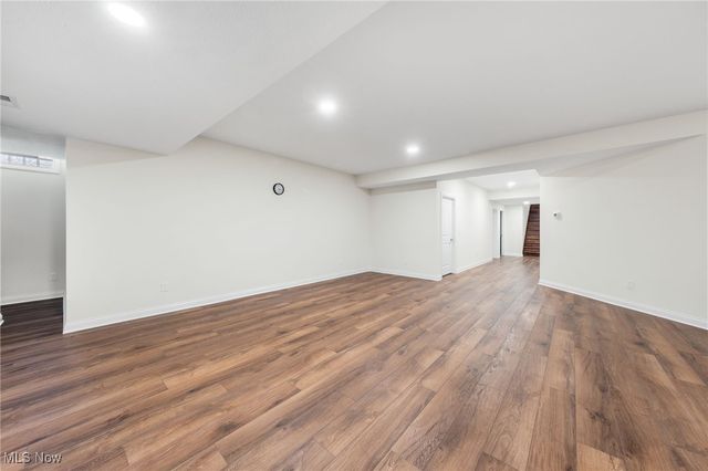 26921 Hilliard Boulevard, Westlake, OH 44145