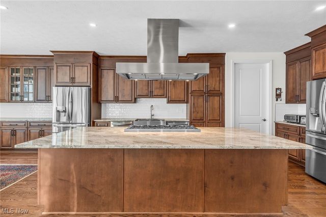 26921 Hilliard Boulevard, Westlake, OH 44145