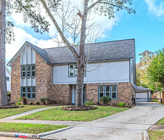 8211 Riverglade Drive, Houston, TX 77095