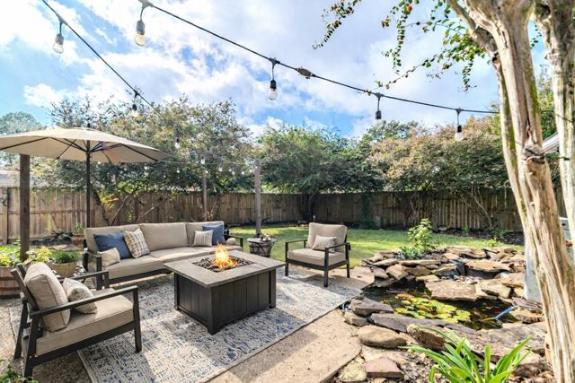 8211 Riverglade Drive, Houston, TX 77095