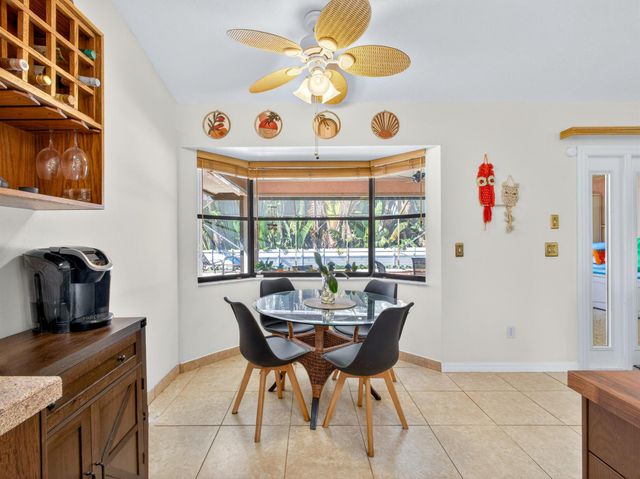 529 SE Fallon Drive, Port St Lucie, FL 34983