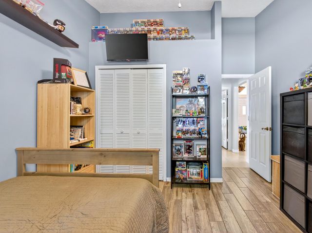 529 SE Fallon Drive, Port St Lucie, FL 34983