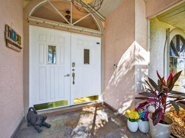 529 SE Fallon Drive, Port St Lucie, FL 34983