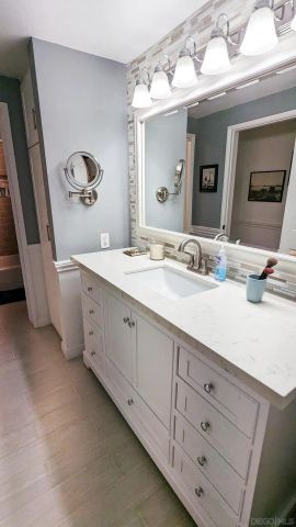 2410 Albatross St 6, San Diego, CA 92101