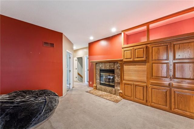 336 SW Raintree Drive, Lee's Summit, MO 64082