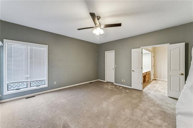 336 SW Raintree Drive, Lee's Summit, MO 64082