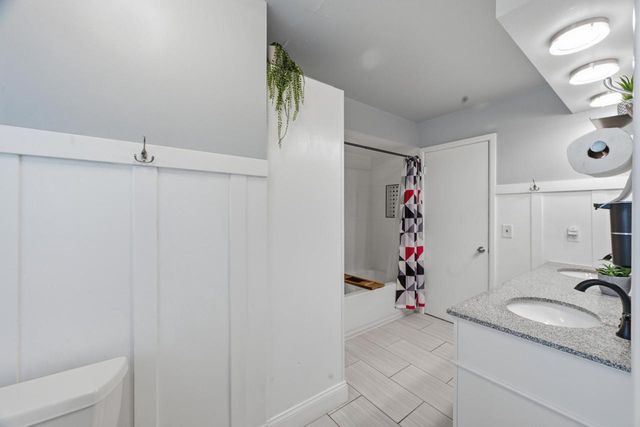 9050 N Silver Brook LANE, Brown Deer, WI 53223