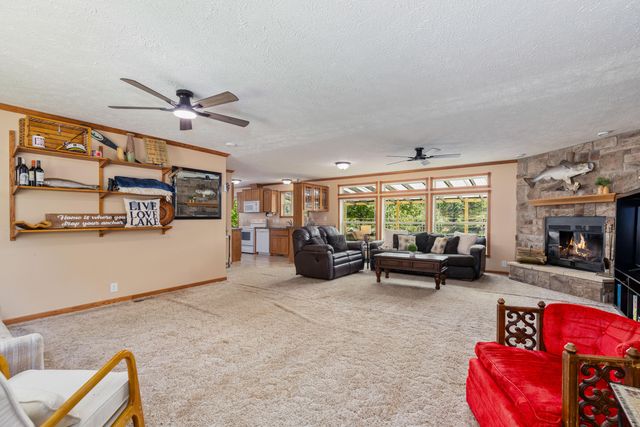 58700 E 336 Road, Jay, OK 74346
