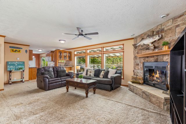 58700 E 336 Road, Jay, OK 74346