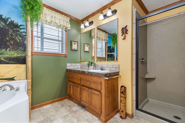 58700 E 336 Road, Jay, OK 74346