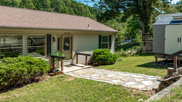 58700 E 336 Road, Jay, OK 74346
