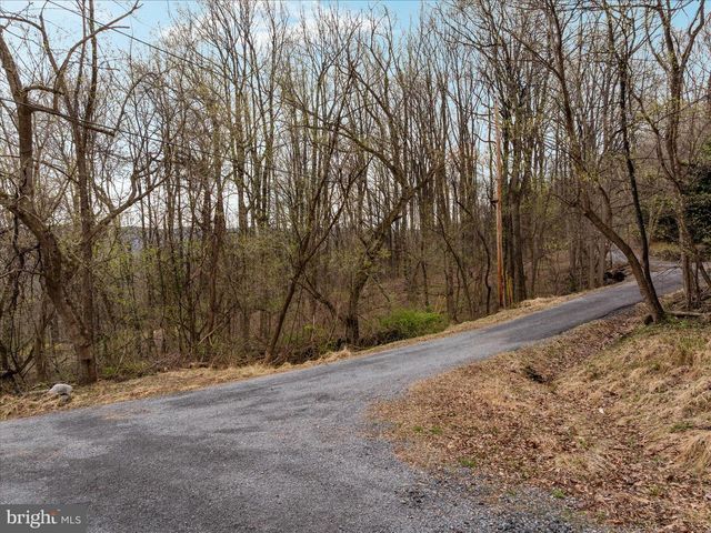 1005 HARMONY ORCHARD RD, Front Royal, VA 22630
