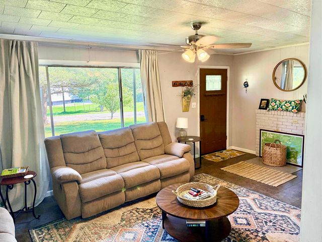 146 Buchheit, Royal, AR 71968