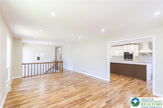 4461 Kohler Drive, Lower Macungie Twp, PA 18103