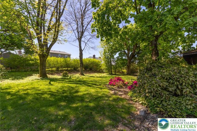4461 Kohler Drive, Lower Macungie Twp, PA 18103