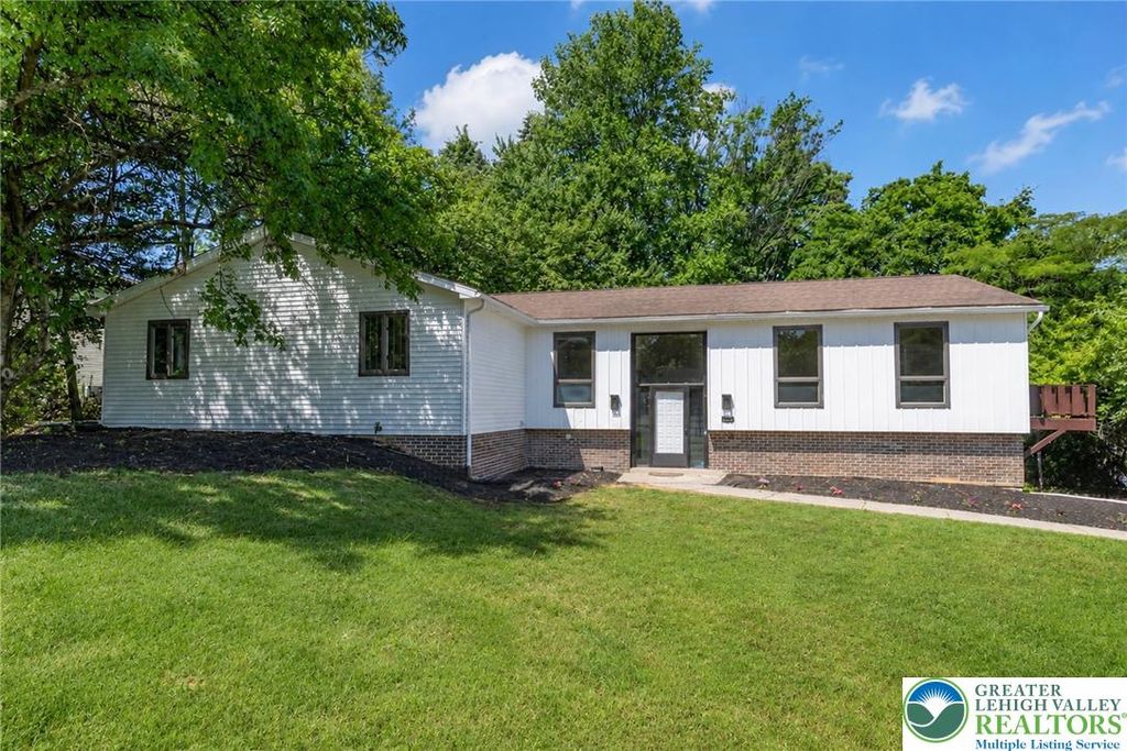 4461 Kohler Drive, Lower Macungie Twp, PA 18103