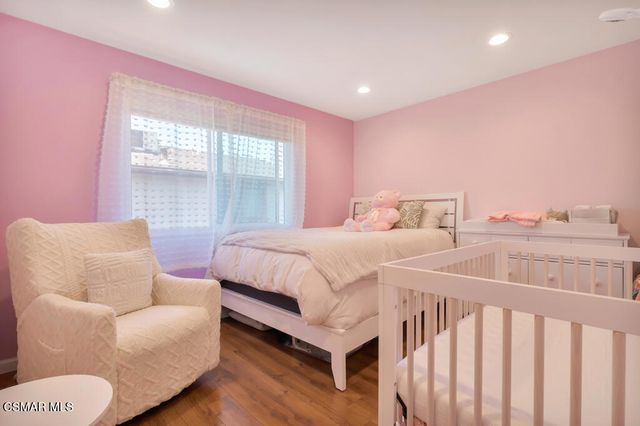 13960 Oxnard Street, Valley Glen, CA 91401