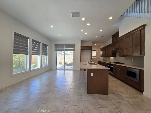 20640 W Chestnut, Porter Ranch, CA 91326