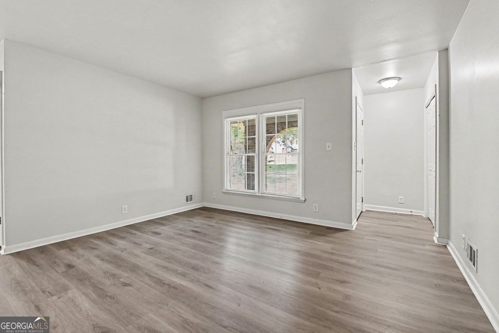 5041 W Mountain Street, Stone Mountain, GA 30083 — photo 5