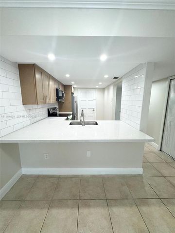 8500 SW 109th Ave 6-230, Miami, FL 33173