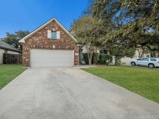 9311 Hazelton Ln, San Antonio, TX 78251