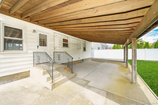 3872 Fulton Avenue, Seaford, NY 11783