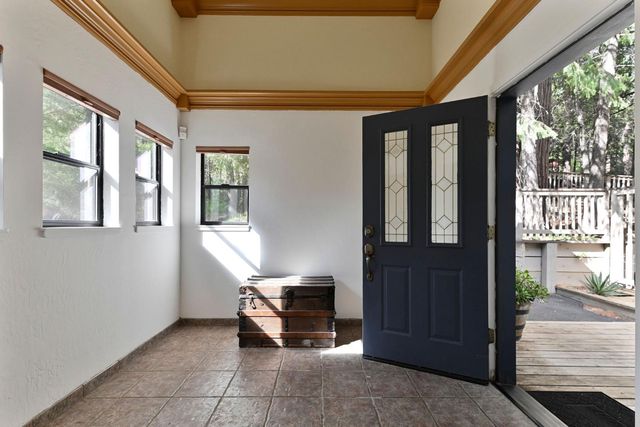 16910 Mckenzie Dr, Pioneer, CA 95666