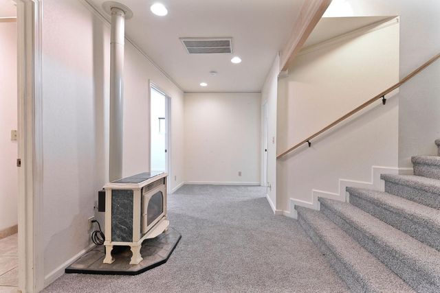 16910 Mckenzie Dr, Pioneer, CA 95666