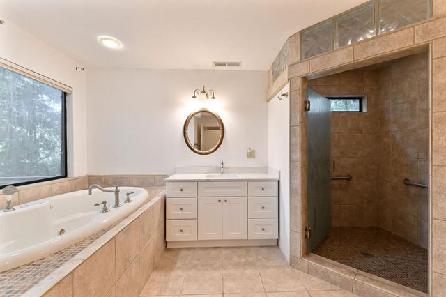 16910 Mckenzie Dr, Pioneer, CA 95666