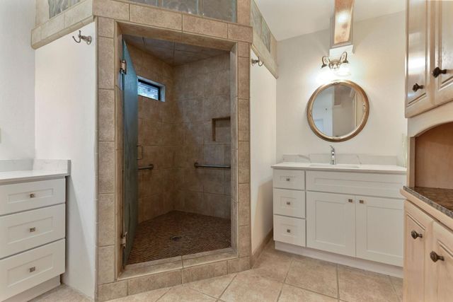 16910 Mckenzie Dr, Pioneer, CA 95666