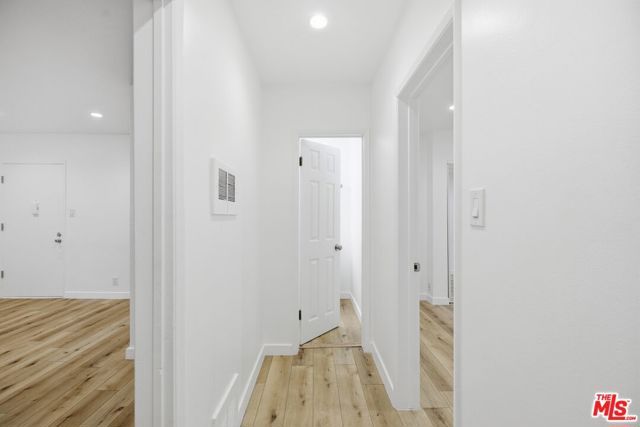 4916 Hazeltine Avenue 2, Sherman Oaks, CA 91423