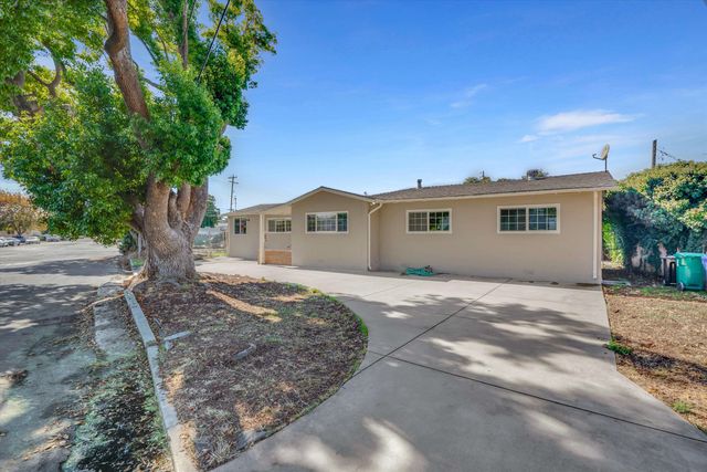 60 Railroad Ave, Rodeo, CA 94572