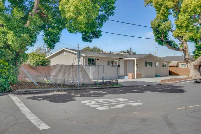 60 Railroad Ave, Rodeo, CA 94572